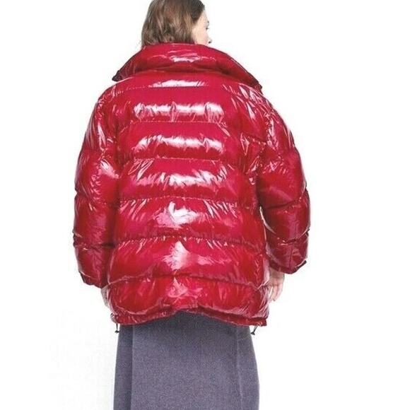 ZARA Oversized Puffer Glossy Shiny Jacket Coat Red Vogue Runway Sz M - Picture 4 of 9